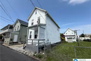 53 O'Neill Ave, Wilkes Barre, PA 18702 - Photo 2