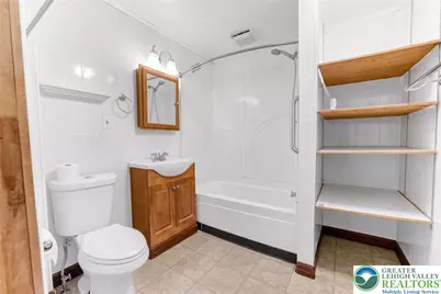 515 Roseto Avenue, Roseto, PA 18013 - Photo 18