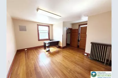 1304 Main Street, Hellertown, PA 18055 - Photo 2