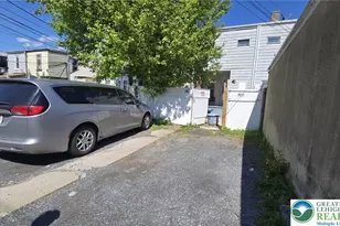 34 12th St, Allentown City, PA 18101 - Photo 2
