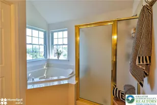 5837 Winterberry Pl, Upper Macungie Township, PA 18104 - Photo 24