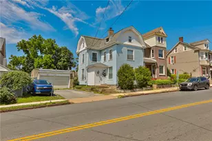 111 E Goepp St, Bethlehem City, PA 18018 - Photo 2