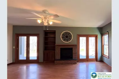 5709 Fox Lane, Emmaus Boro, PA 18049 - Photo 4