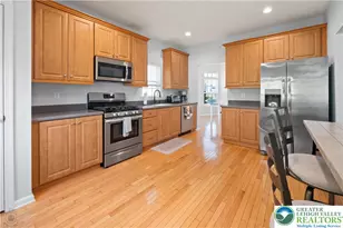 115 Bethpage Terrace, Williams Township, PA 18042 - Photo 10