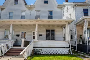 122 N 4th St, Lehighton Boro, PA 18235 - Photo 2