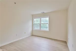 202 Canal Park, Easton, PA 18042 - Photo 26