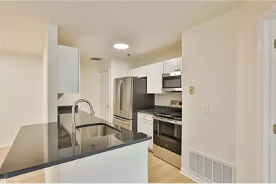 202 Canal Park, Easton, PA 18042 - Photo 18