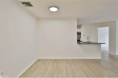 202 Canal Park, Easton, PA 18042 - Photo 8