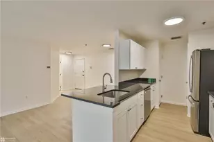 202 Canal Park, Easton, PA 18042 - Photo 20