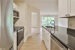 202 Canal Park, Easton, PA 18042 - Photo 22