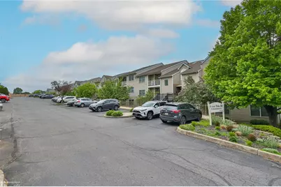 202 Canal Park, Easton, PA 18042 - Photo 2