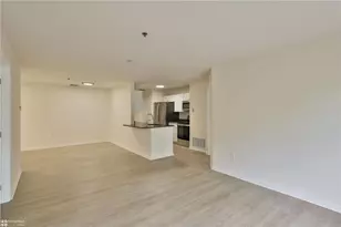 202 Canal Park, Easton, PA 18042 - Photo 14
