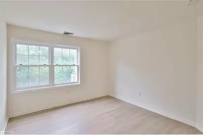 202 Canal Park, Easton, PA 18042 - Photo 28