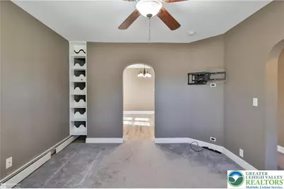 424 E Penn Street, Nazareth Boro, PA 18064 - Photo 16