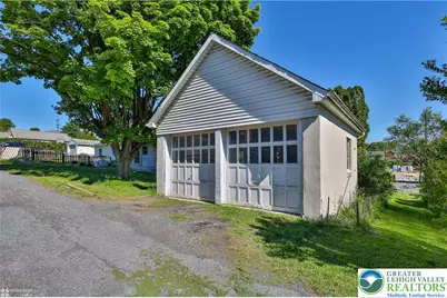 424 E Penn Street, Nazareth Boro, PA 18064 - Photo 64
