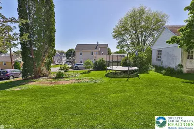 424 E Penn Street, Nazareth Boro, PA 18064 - Photo 52