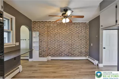 424 E Penn Street, Nazareth Boro, PA 18064 - Photo 28