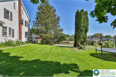 424 E Penn Street, Nazareth Boro, PA 18064 - Photo 54