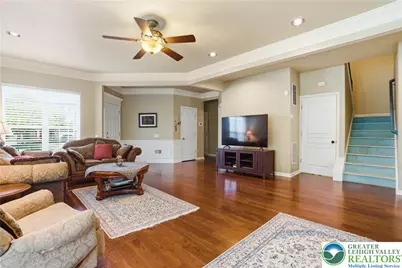 5207 Blue Sky Drive, South Whitehall Township, PA 18069 - Photo 6