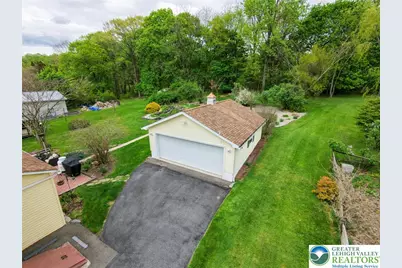 27 Stewart Street, East Bangor Boro, PA 18013 - Photo 6