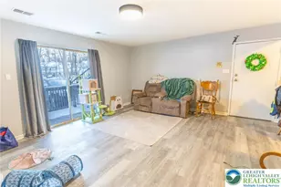 2010 Glendale Ave, Bethlehem City, PA 18018 - Photo 2