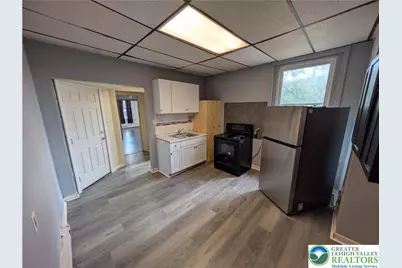 729 E 4th Street #Apt 2, Bethlehem, PA 18015 - Photo 2