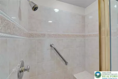 268 Jefferson Place, Lower Nazareth Twp, PA 18020 - Photo 28