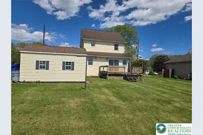 8662 Ashfield Road, Washington Township, PA 18080 - Photo 2