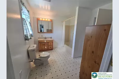 8662 Ashfield Road, Washington Township, PA 18080 - Photo 8