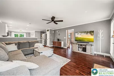 2066 Rolling Meadow Drive, Macungie Boro, PA 18062 - Photo 10