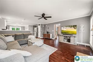 2066 Rolling Meadow Dr, Macungie Boro, PA 18062 - Photo 10