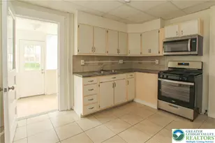 804 Reynolds St, Easton, PA 18042 - Photo 4
