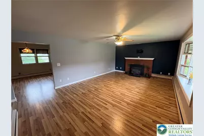 2556 Park View Road, Slatington Boro, PA 18080 - Photo 2