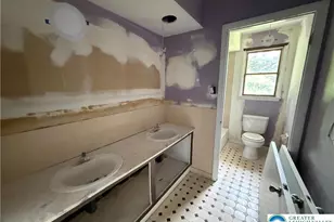1047 Monroe St, Freemansburg Boro, PA 18017 - Photo 12