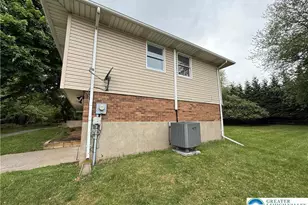 1047 Monroe St, Freemansburg Boro, PA 18017 - Photo 4