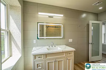 521 Ferry Street #PENTHOUSE, Easton, PA 18042 - Photo 16