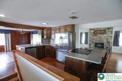 5301 S Mountain Drive, Upper Milford Township, PA 18049 - Photo 8