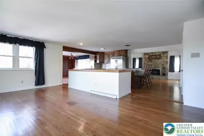 5301 S Mountain Drive, Upper Milford Township, PA 18049 - Photo 10