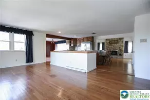 5301 S Mountain Dr, Upper Milford Township, PA 18049 - Photo 10
