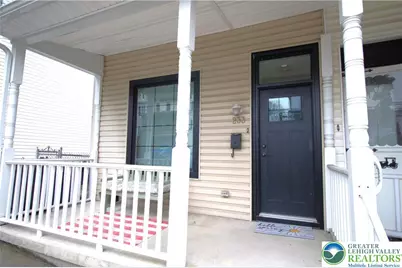 233 N Warren Street, Orwigsburg, PA 17961 - Photo 2