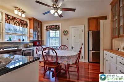1242 Broadway, Fountain Hill Boro, PA 18015 - Photo 16