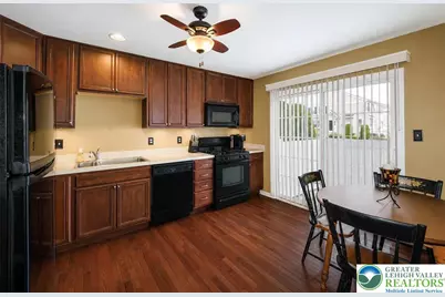 4174 Bunker Hill Drive S, Upper Saucon Township, PA 18036 - Photo 12