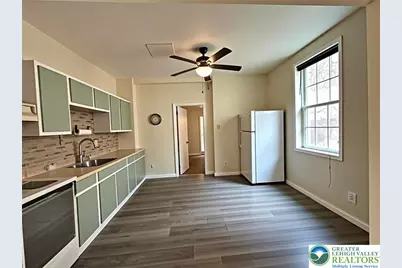 113 Delaware Road #1B, Riegelsville Boro, PA 18077 - Photo 4