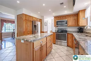 3930 Danberry Dr, Easton, PA 18045 - Photo 16