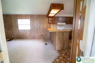 6307 Nisbet Ct, Slatington Boro, PA 18080 - Photo 4