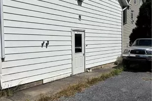 3951 Mountain View, Lehigh Township, PA 18038 - Photo 2