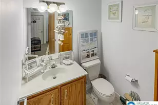 1736 Falcon Dr, Bethlehem City, PA 18017 - Photo 24