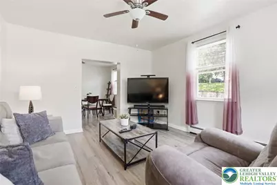 402 Wyandotte Street, Bethlehem City, PA 18015 - Photo 6