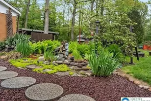 9223 N Loop Rd, Washington Township, PA 18080 - Photo 10