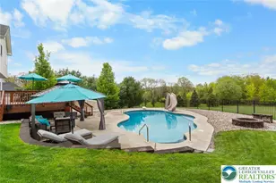 136 Redstone Dr, Bushkill Twp, PA 18064 - Photo 32